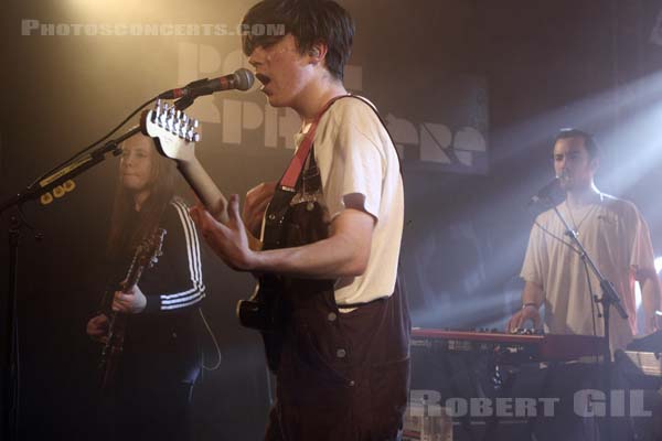 DECLAN MCKENNA - 2017-02-07 - PARIS - Point Ephemere - 